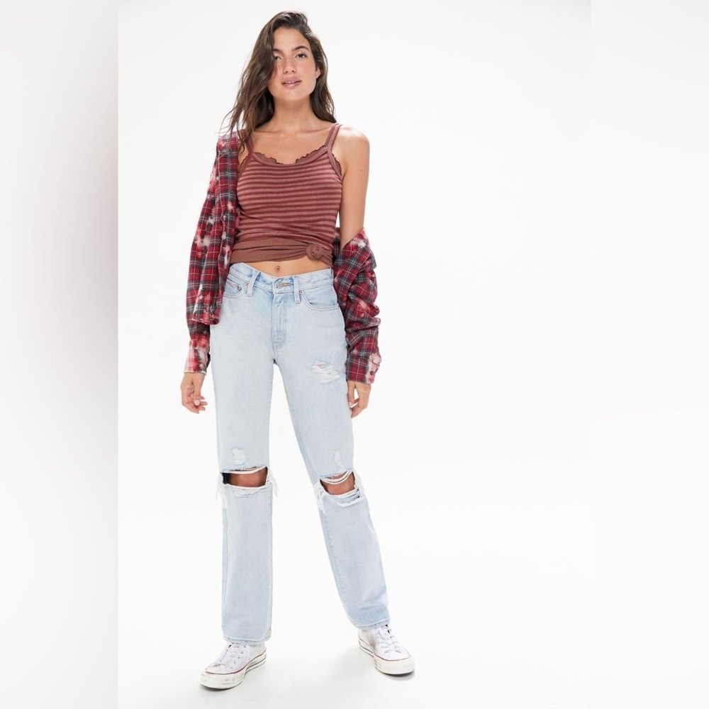 BDG‎ Urban Outfitters bootcut Jeans light wash destroyed women’s size 27